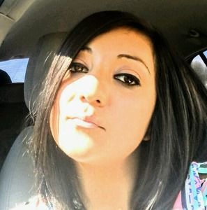 Meet your Posher, Roxanne